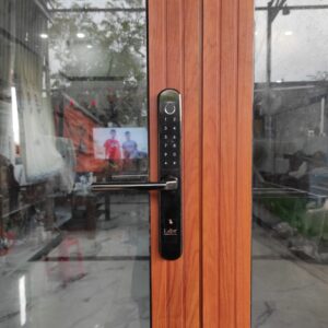 khoa cua van tay cửa nhôm đà nẵng