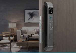 lắp đặt khóa cửa gỗ